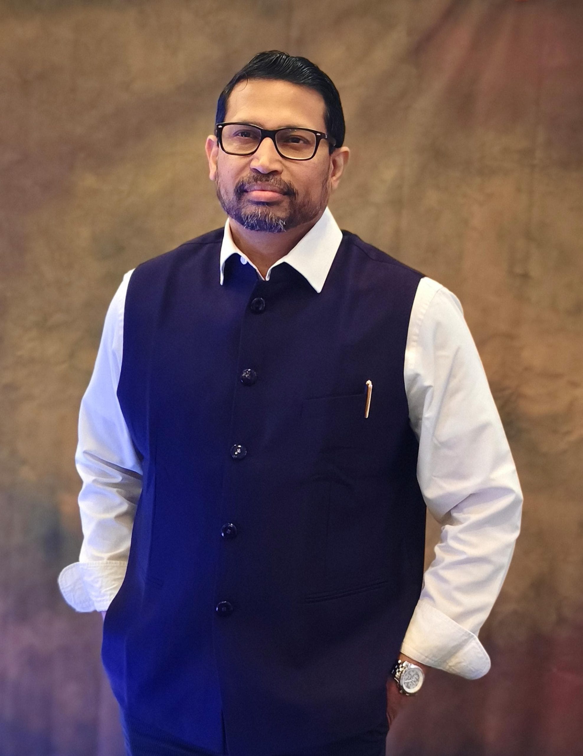 Prof. Dr. Tom Cherian